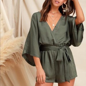 Lulu’s Silky Olive Kimono Romper - XS